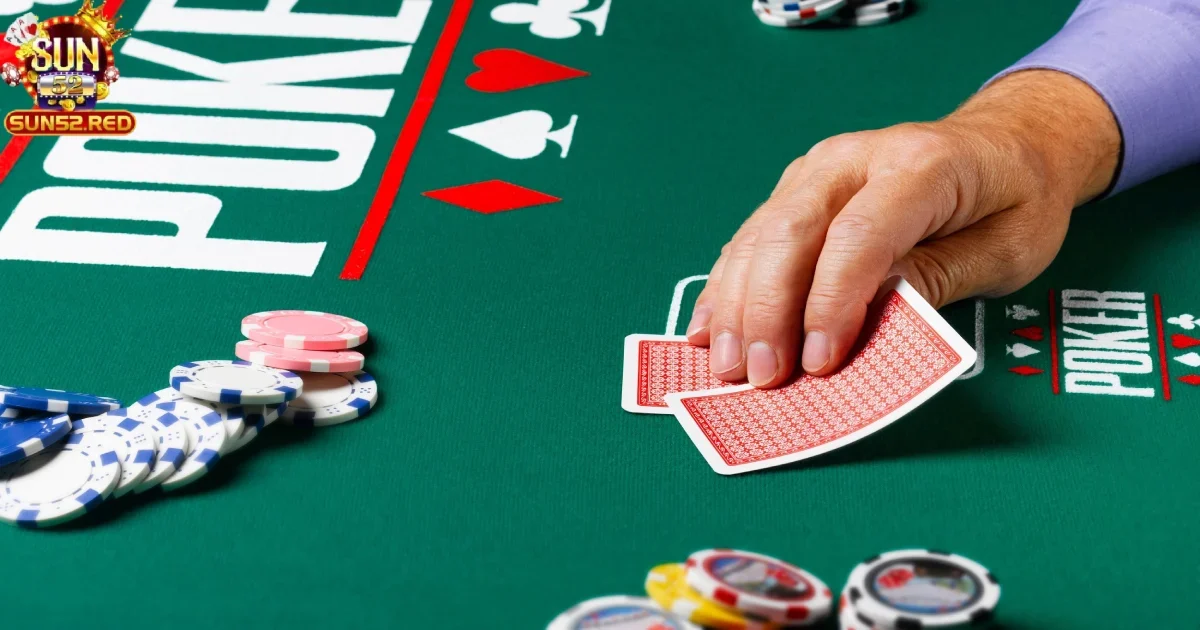 Bài Poker: Thứ Tự Các Lá Bài Poker Và Cách Chơi Tại Sun52 2 Hướng dẫn cách nhận diện thứ tự bài poker